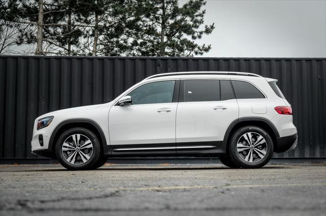 new 2025 Mercedes-Benz GLB 250 car, priced at $52,755