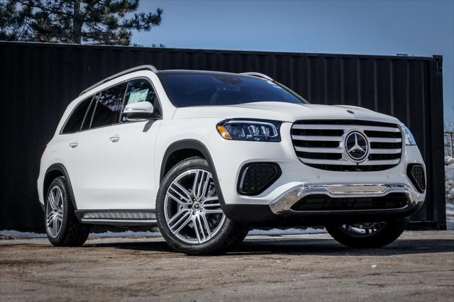 new 2025 Mercedes-Benz GLS 450 car, priced at $92,080