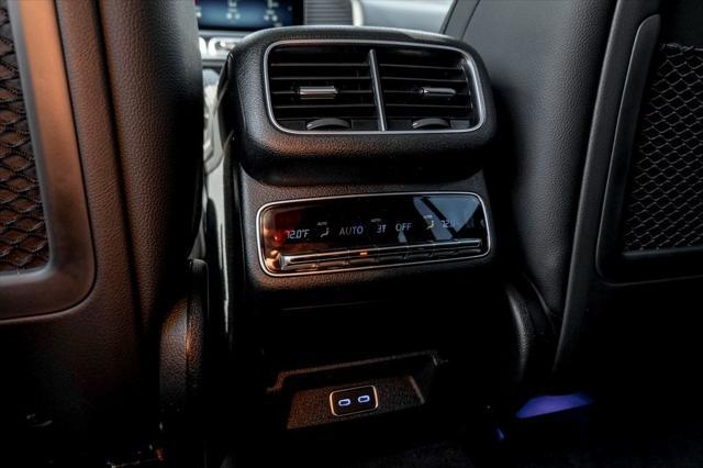 new 2025 Mercedes-Benz GLS 450 car, priced at $92,080