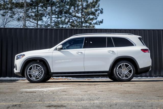 new 2025 Mercedes-Benz GLS 450 car, priced at $92,080