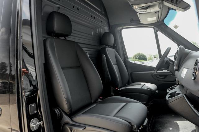 new 2024 Mercedes-Benz Sprinter 4500 car, priced at $77,971