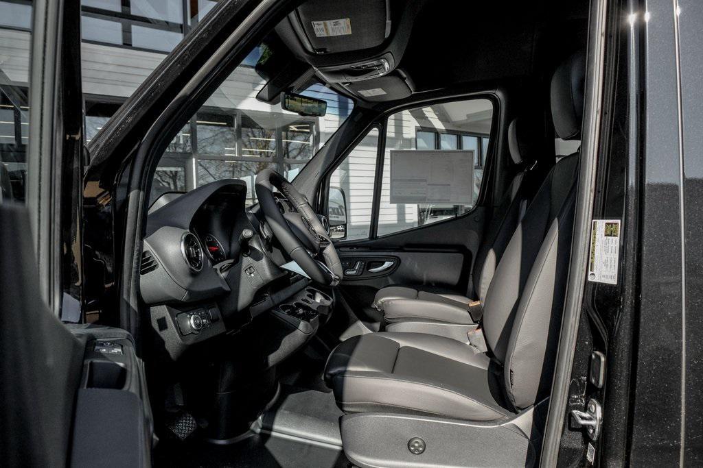 new 2026 Mercedes-Benz Sprinter 2500 car, priced at $91,603