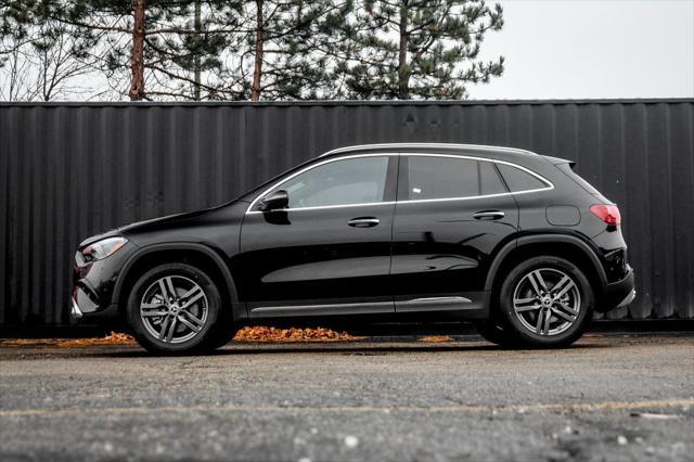 new 2025 Mercedes-Benz GLA 250 car, priced at $49,360