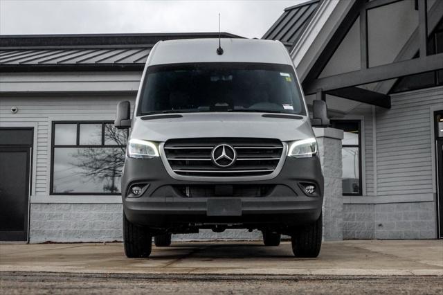 new 2025 Mercedes-Benz Sprinter 2500 car, priced at $91,129