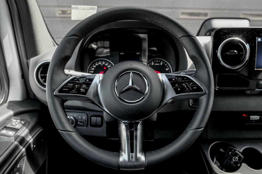 new 2025 Mercedes-Benz Sprinter 2500 car, priced at $63,333