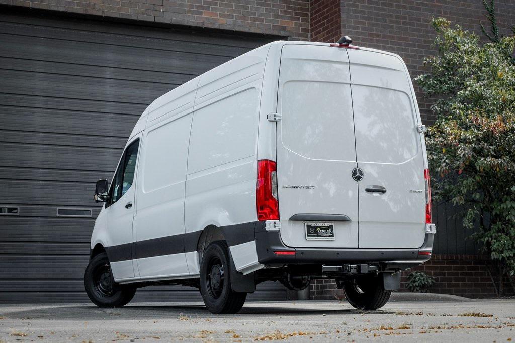 new 2025 Mercedes-Benz Sprinter 2500 car, priced at $63,333