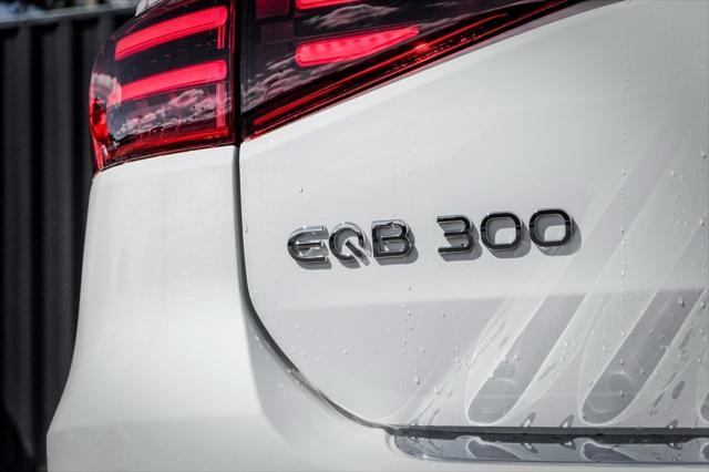 new 2024 Mercedes-Benz EQB 300 car, priced at $61,810