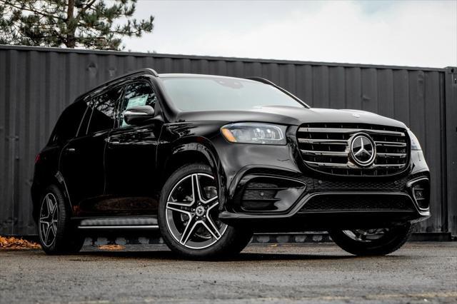 new 2025 Mercedes-Benz GLS 450 car, priced at $99,570