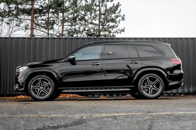 new 2025 Mercedes-Benz GLS 450 car, priced at $99,570