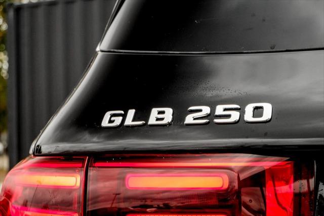 new 2025 Mercedes-Benz GLB 250 car, priced at $51,230