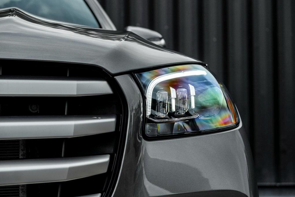 new 2025 Mercedes-Benz GLS 450 car, priced at $92,240