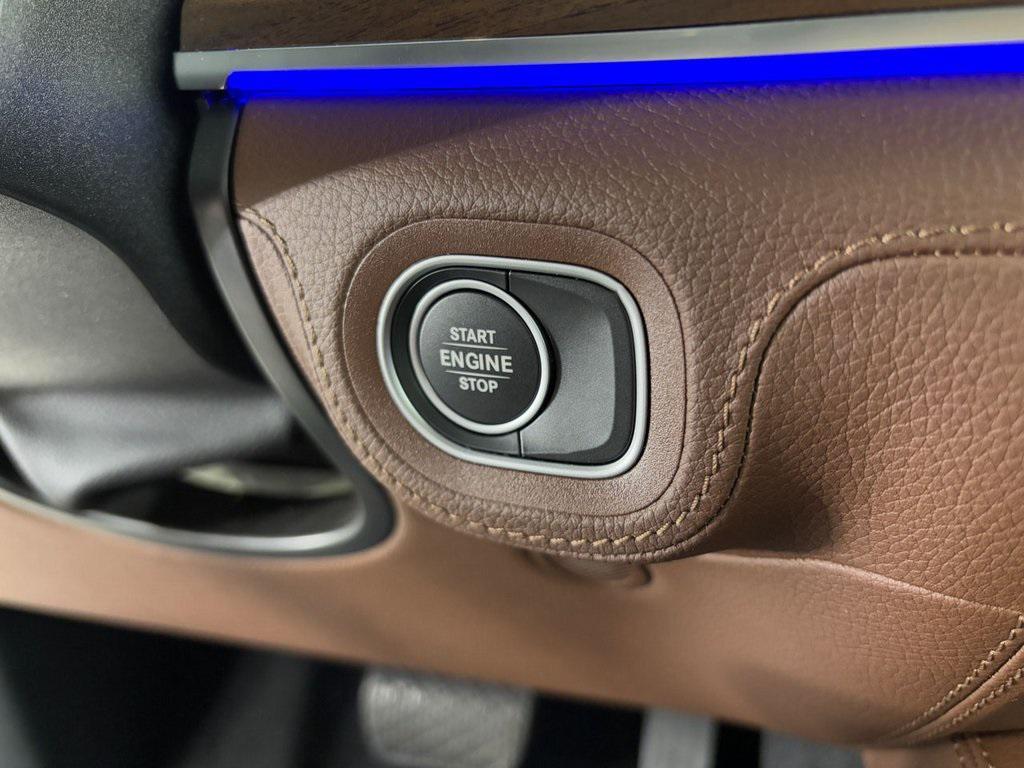 used 2024 Mercedes-Benz GLE 450 Plug-In Hybrid car, priced at $64,999