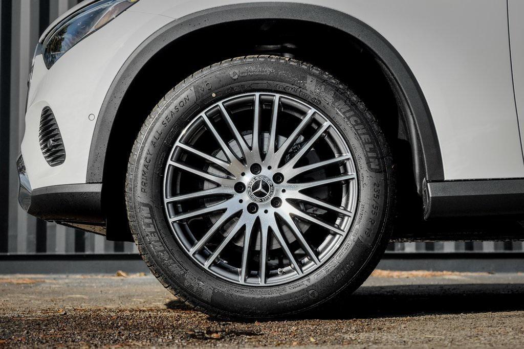 new 2026 Mercedes-Benz GLC 300 car, priced at $54,720