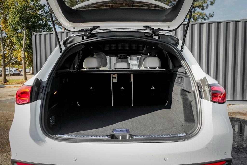 new 2026 Mercedes-Benz GLC 300 car, priced at $54,720