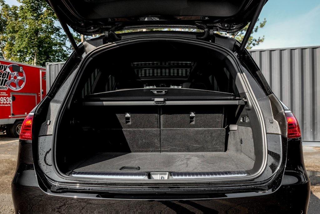 new 2026 Mercedes-Benz GLS 450 car, priced at $93,255