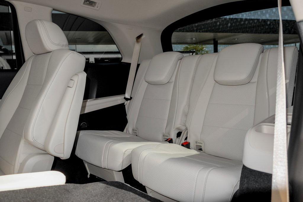 new 2026 Mercedes-Benz GLS 450 car, priced at $98,695