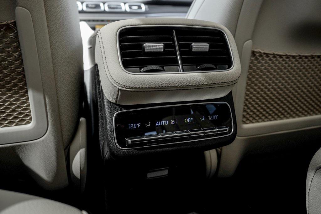 new 2026 Mercedes-Benz GLS 450 car, priced at $98,695