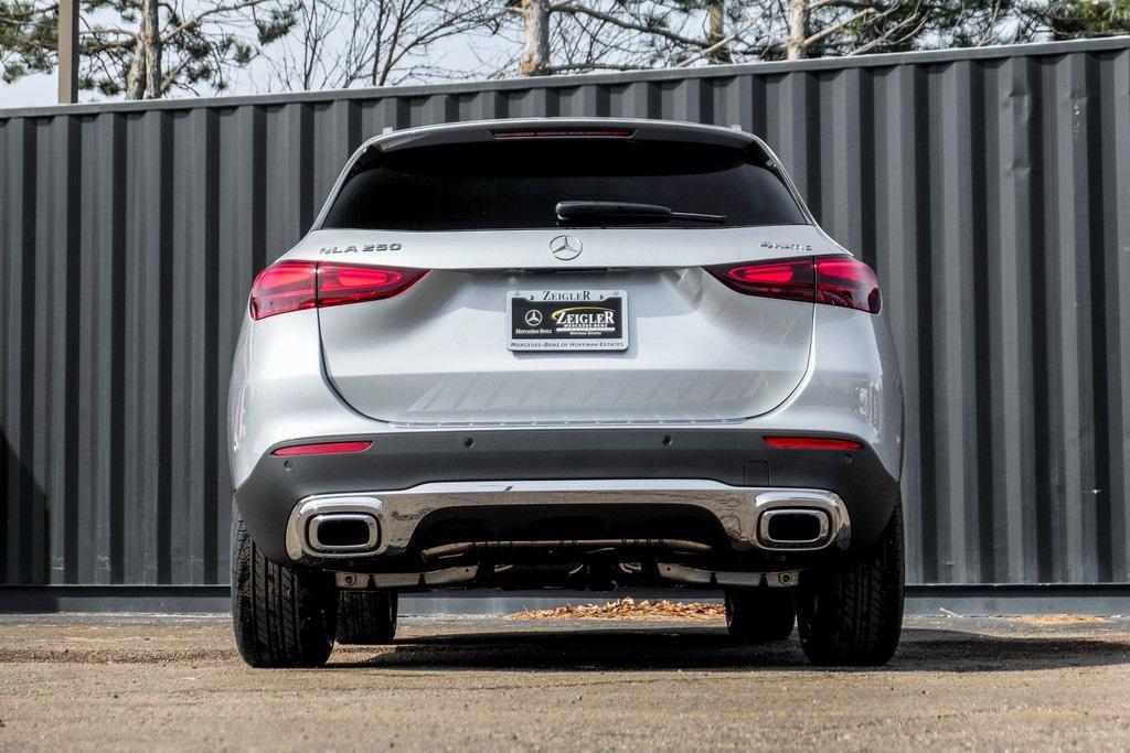 new 2025 Mercedes-Benz GLA 250 car, priced at $50,710