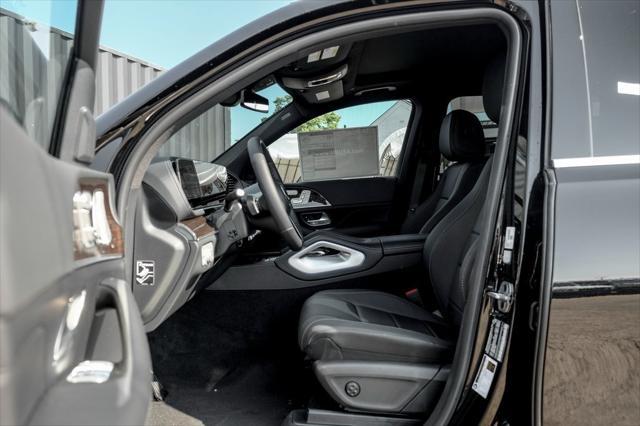 new 2025 Mercedes-Benz GLS 450 car, priced at $92,050