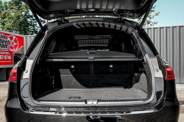 new 2025 Mercedes-Benz GLS 450 car, priced at $92,050