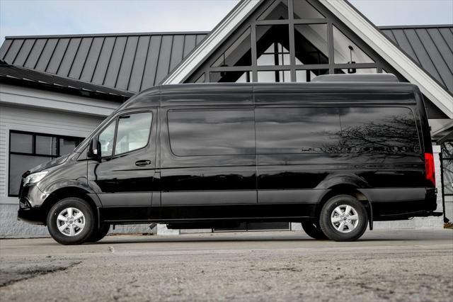 new 2025 Mercedes-Benz Sprinter 2500 car, priced at $91,925