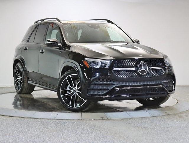 used 2022 Mercedes-Benz GLE 580 car, priced at $61,999