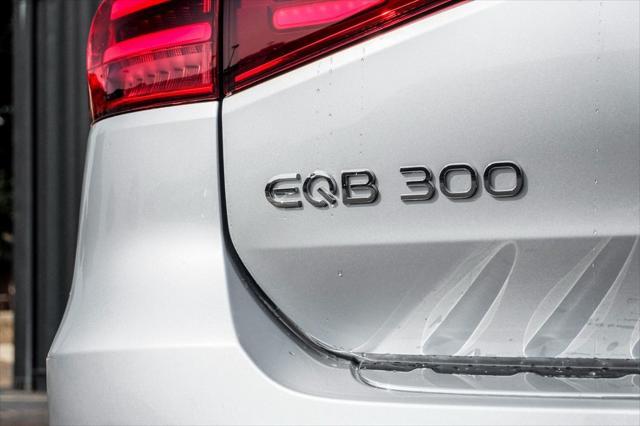 new 2024 Mercedes-Benz EQB 300 car, priced at $62,885