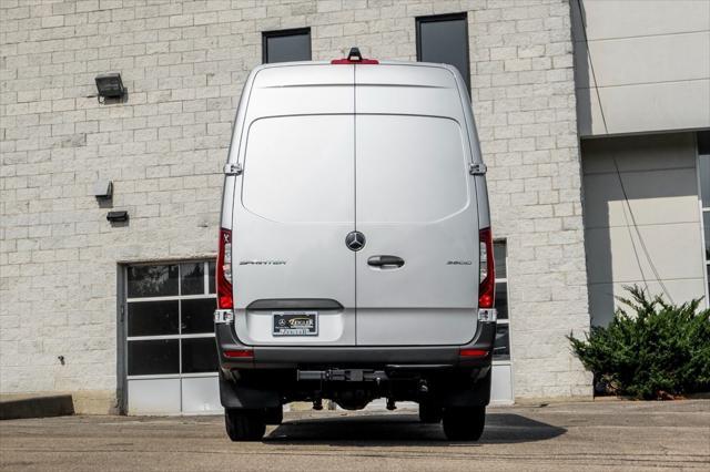 new 2024 Mercedes-Benz Sprinter 3500 car, priced at $69,746