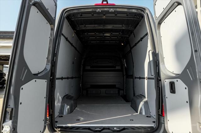 new 2025 Mercedes-Benz Sprinter 2500 car, priced at $65,388