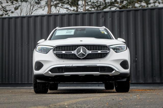 new 2025 Mercedes-Benz GLC 300 car, priced at $52,785