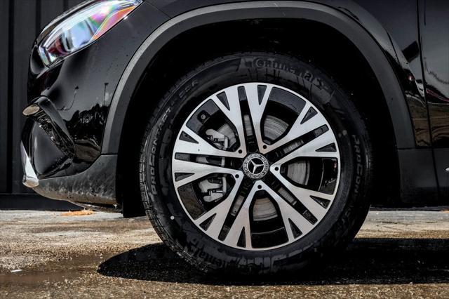 new 2025 Mercedes-Benz GLA 250 car, priced at $47,260