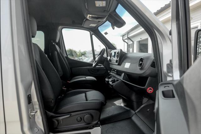 new 2024 Mercedes-Benz Sprinter 2500 car, priced at $78,067