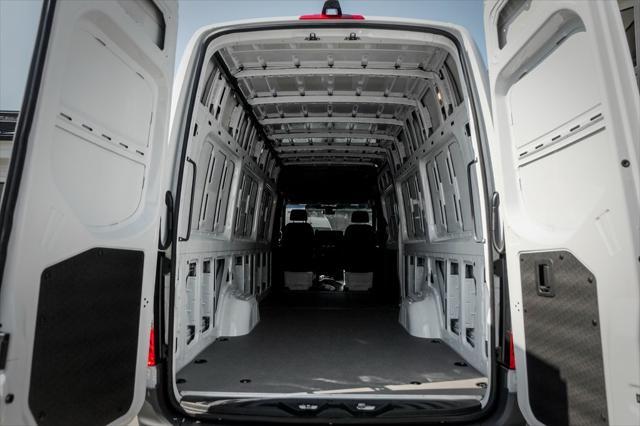 new 2025 Mercedes-Benz Sprinter 2500 car, priced at $62,003