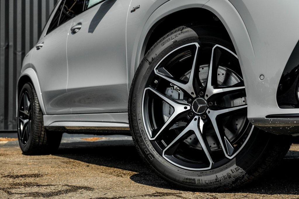 new 2026 Mercedes-Benz AMG GLE 53 car, priced at $101,665