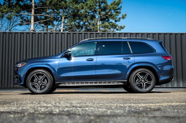 new 2025 Mercedes-Benz GLS 450 car, priced at $96,470