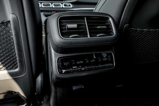 new 2025 Mercedes-Benz GLS 450 car, priced at $96,470