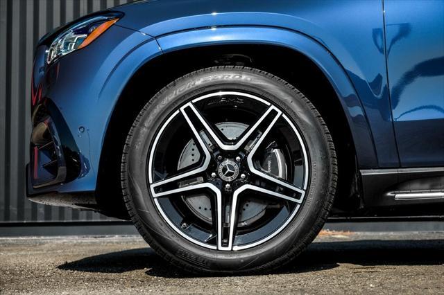 new 2025 Mercedes-Benz GLS 450 car, priced at $96,470