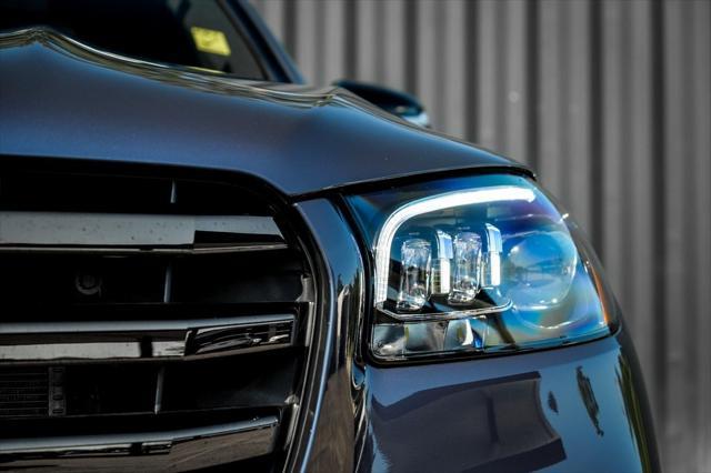 new 2025 Mercedes-Benz GLS 450 car, priced at $96,470