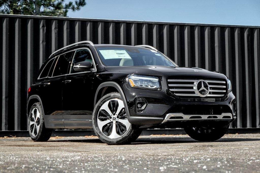 new 2024 Mercedes-Benz GLB 250 car, priced at $50,515