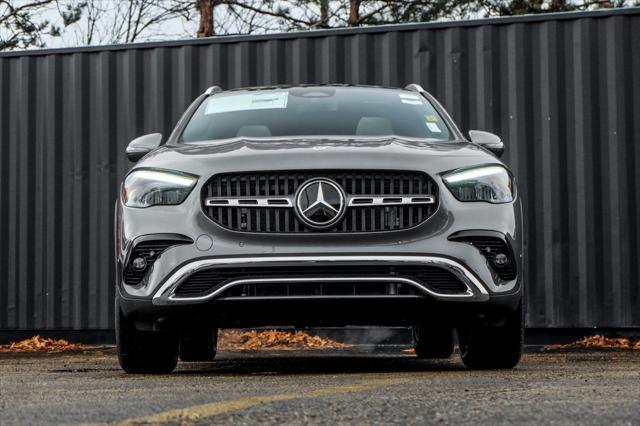 new 2025 Mercedes-Benz GLA 250 car, priced at $50,280