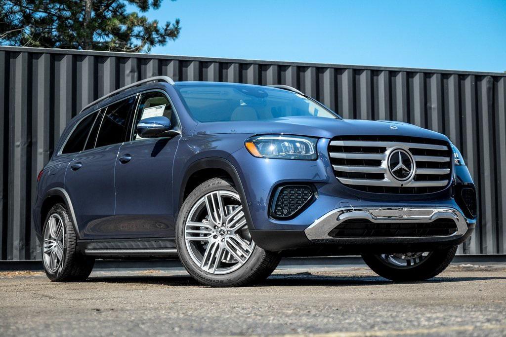 new 2026 Mercedes-Benz GLS 450 car, priced at $93,255