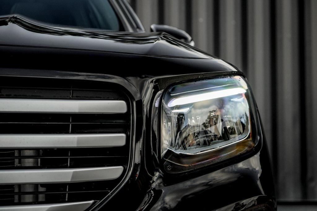 new 2026 Mercedes-Benz GLB 250 car, priced at $52,470