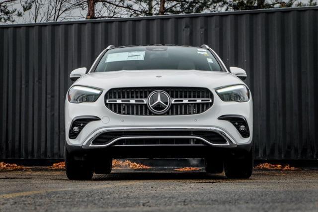 new 2025 Mercedes-Benz GLA 250 car, priced at $48,930