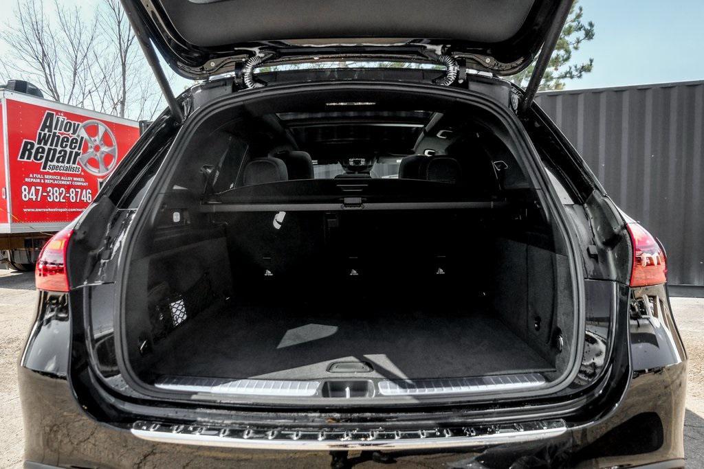 used 2025 Mercedes-Benz GLE 350 car, priced at $74,995