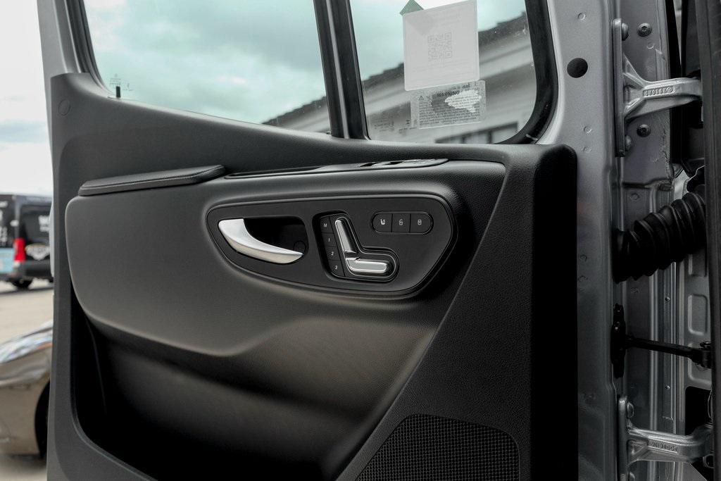 new 2025 Mercedes-Benz Sprinter 2500 car, priced at $92,052