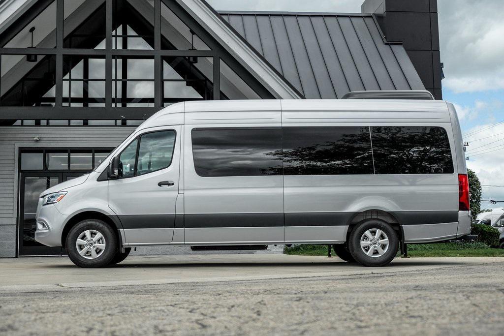 new 2025 Mercedes-Benz Sprinter 2500 car, priced at $92,052