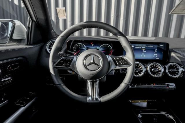 new 2025 Mercedes-Benz GLA 250 car, priced at $49,530