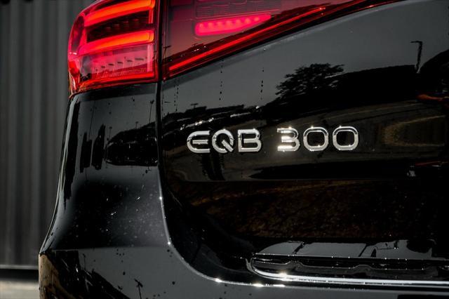 new 2024 Mercedes-Benz EQB 300 car, priced at $61,210