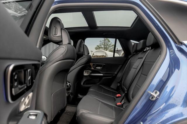 new 2025 Mercedes-Benz GLC 300 car, priced at $60,560