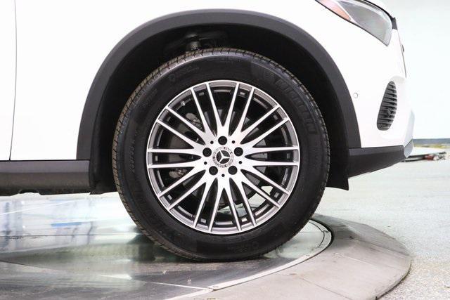 used 2025 Mercedes-Benz GLC 300 car, priced at $47,999